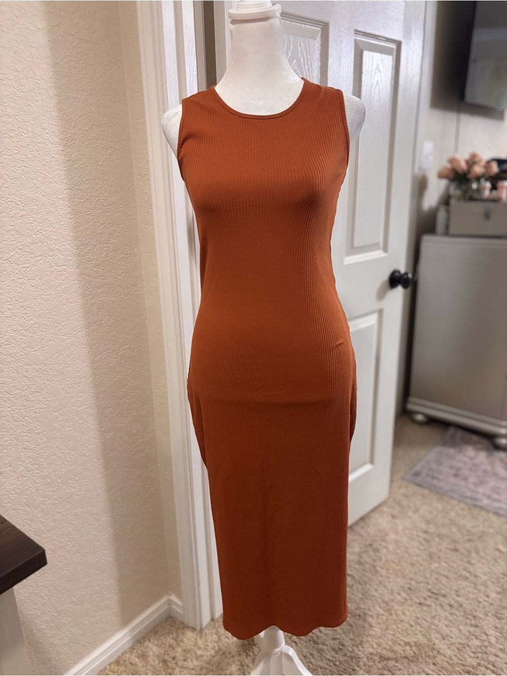 Sugarlips Ribbed Sleeveless Midi Dress in Rust Orange